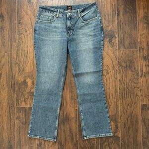NWT Lee Size 16 Short - Mid Rise Boot Cut Jeans